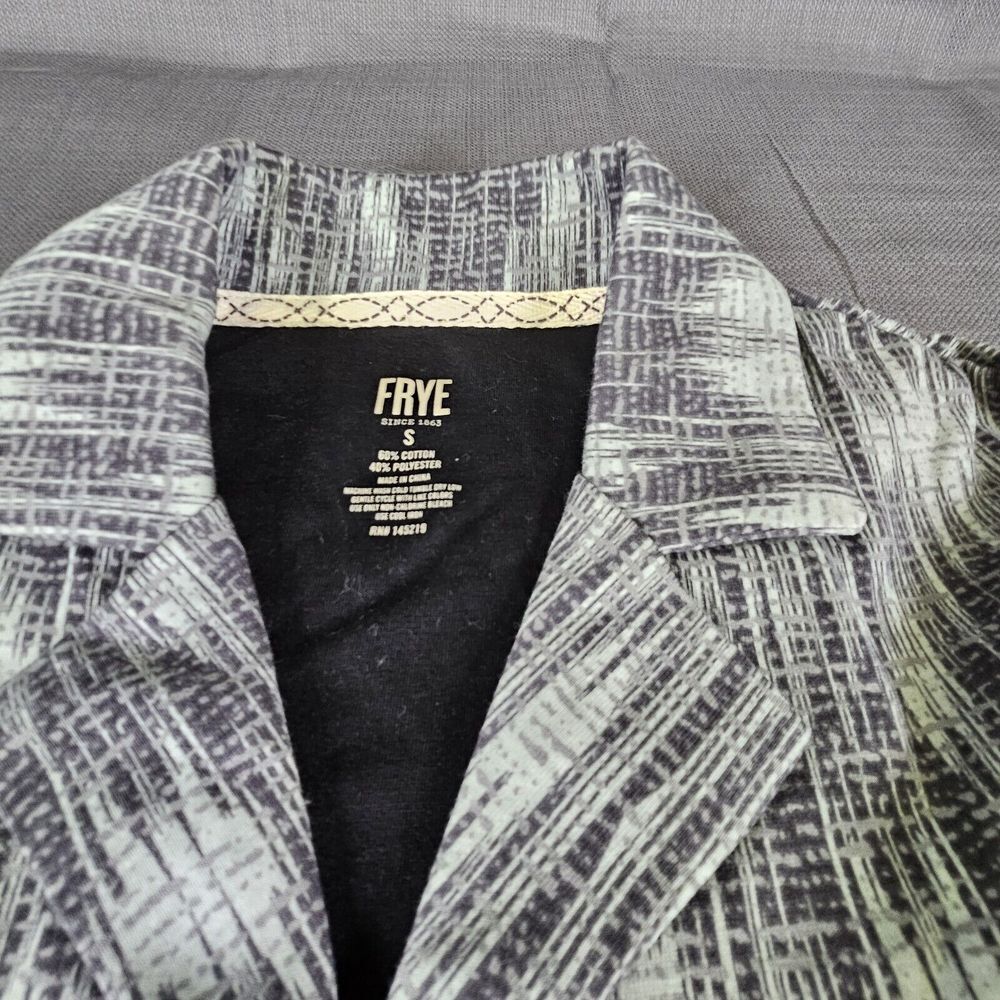 NWT FRYE Gray white pattern Notched Premium sleepwear‎ SET Size SMALL - Picture 2 of 8